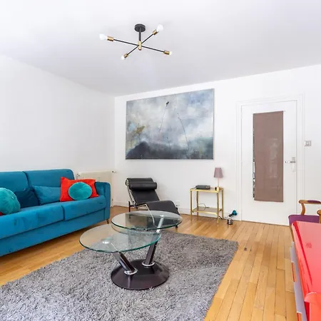 Jean Jaures - Moderne Avec Balcon & Parking Apartament